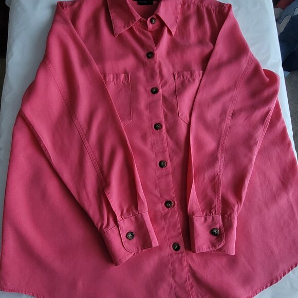 Bright Pink Long Sleeve Button Blouse Size L Monterey Bay - Picture 6 of 15